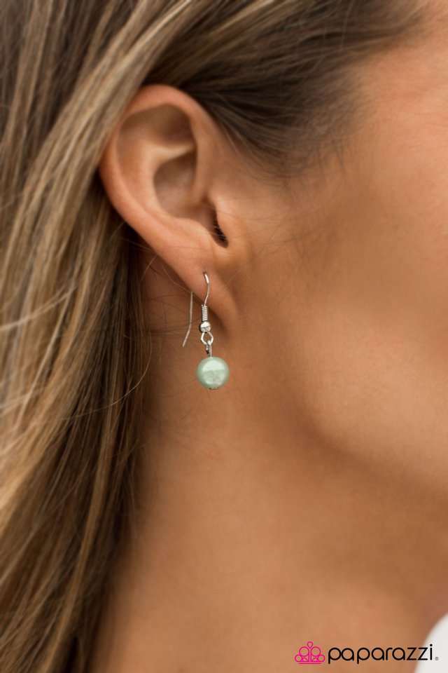 Paparazzi ♥ Inspire Me - Green ♥ Necklace