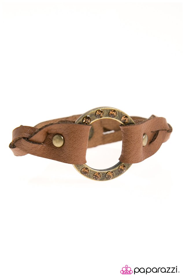 Paparazzi ♥ Cowgirls Dont Cry - Brass ♥ Bracelet