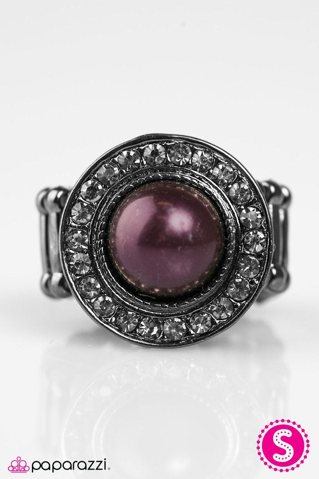 Paparazzi ♥ Center Of It All - Purple ♥ Ring