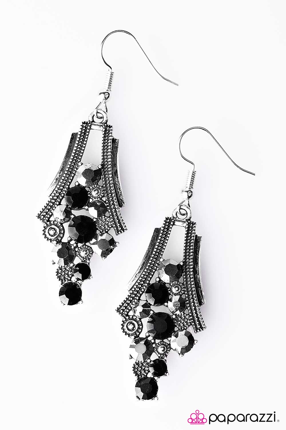 Paparazzi ♥ Starlight Samba - Black ♥ Earrings