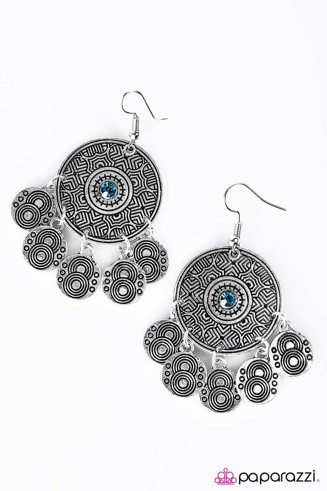 Paparazzi ♥ Symphony of Sound - Blue ♥ Earrings