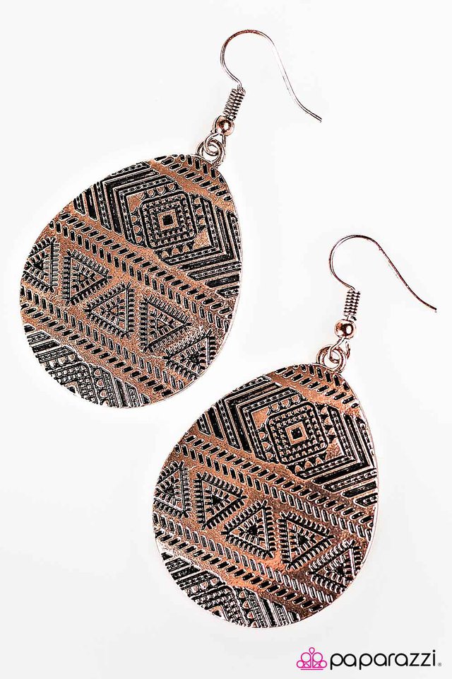 Paparazzi ♥ Welcome to the Tribe - Copper ♥ Earrings