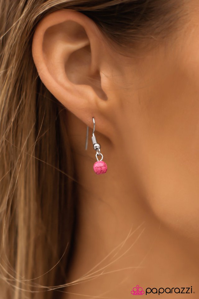 Paparazzi ♥ One Tree Hill - Pink ♥ Necklace