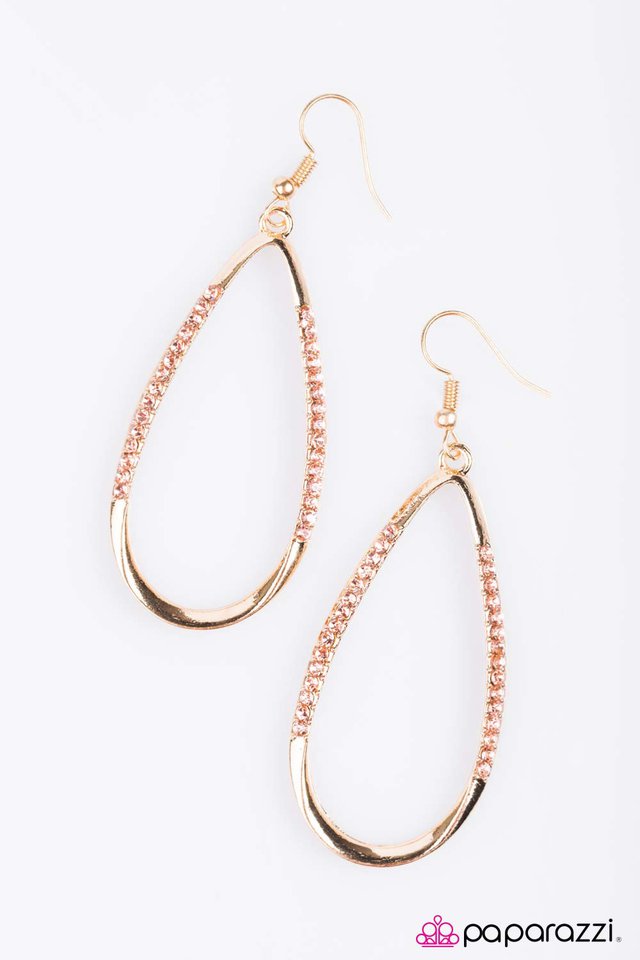 Paparazzi ♥ Cant Dull My Sparkle - Gold ♥ Earrings