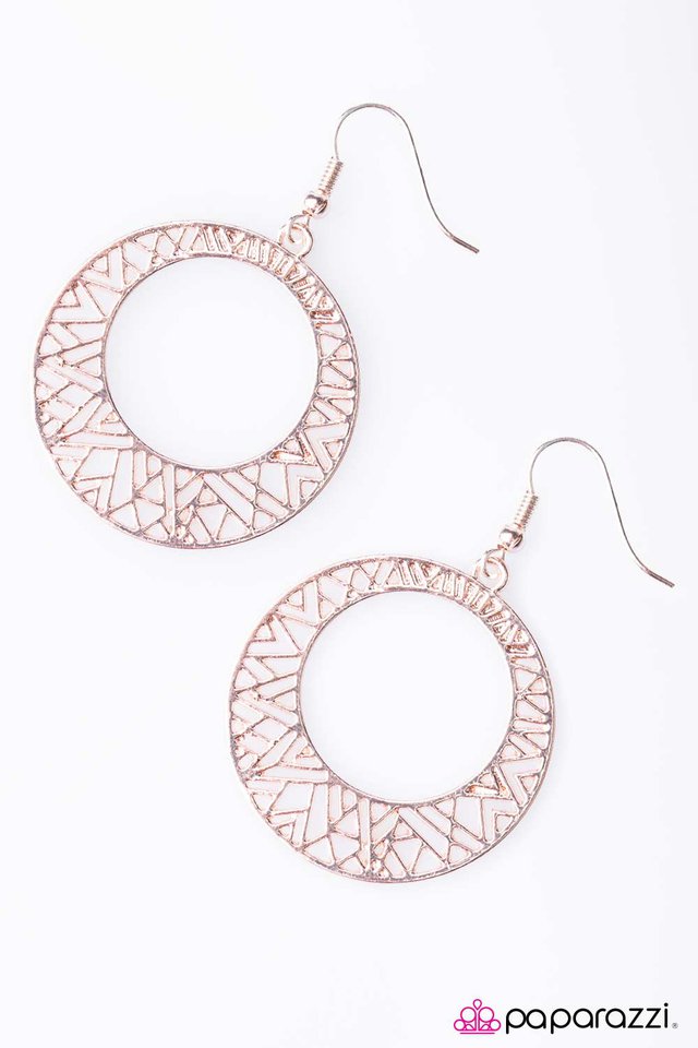 Paparazzi ♥ The Rising Sun - Rose Gold ♥ Earrings