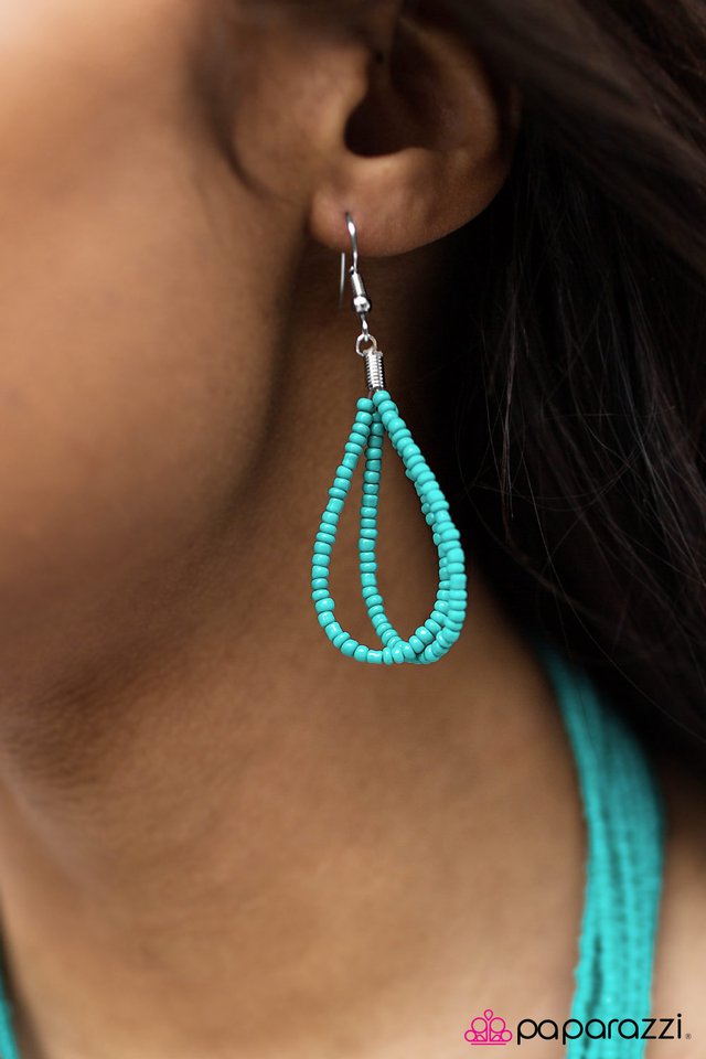 Paparazzi ♥ Get With The BEAD - Blue ♥ Necklace