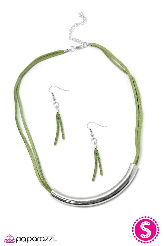 Paparazzi ♥ Pacific Crest Trail - Green ♥ Necklace