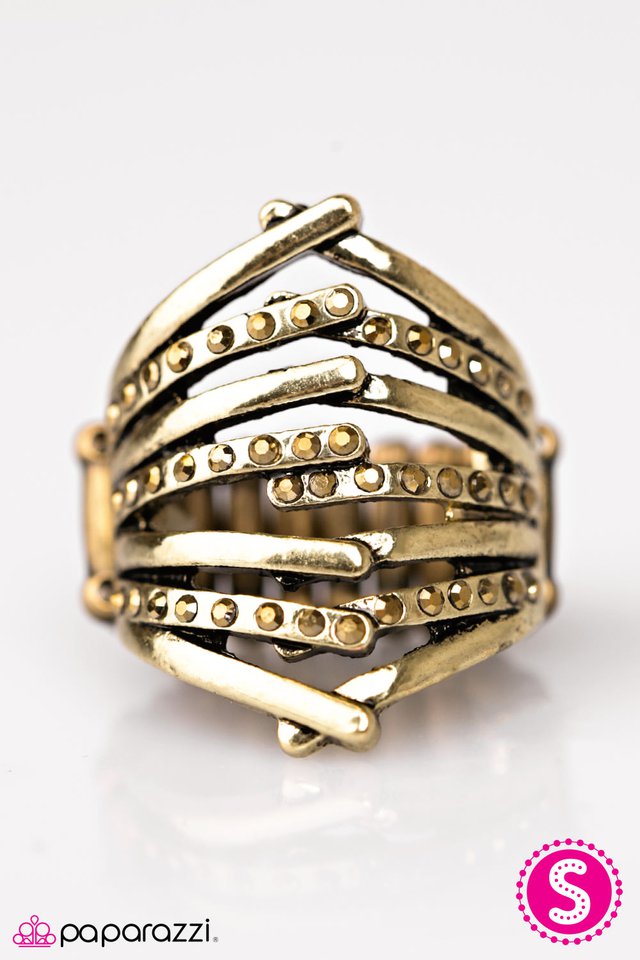 Paparazzi ♥ A Stitch In Time - Brass ♥ Ring