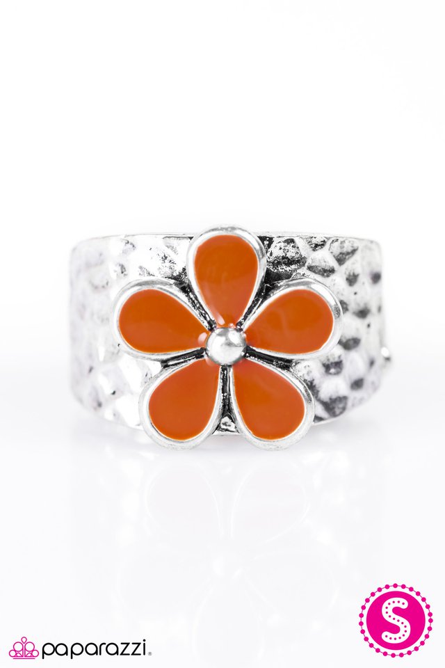Paparazzi ♥ Flower Patrol - Orange ♥ Ring