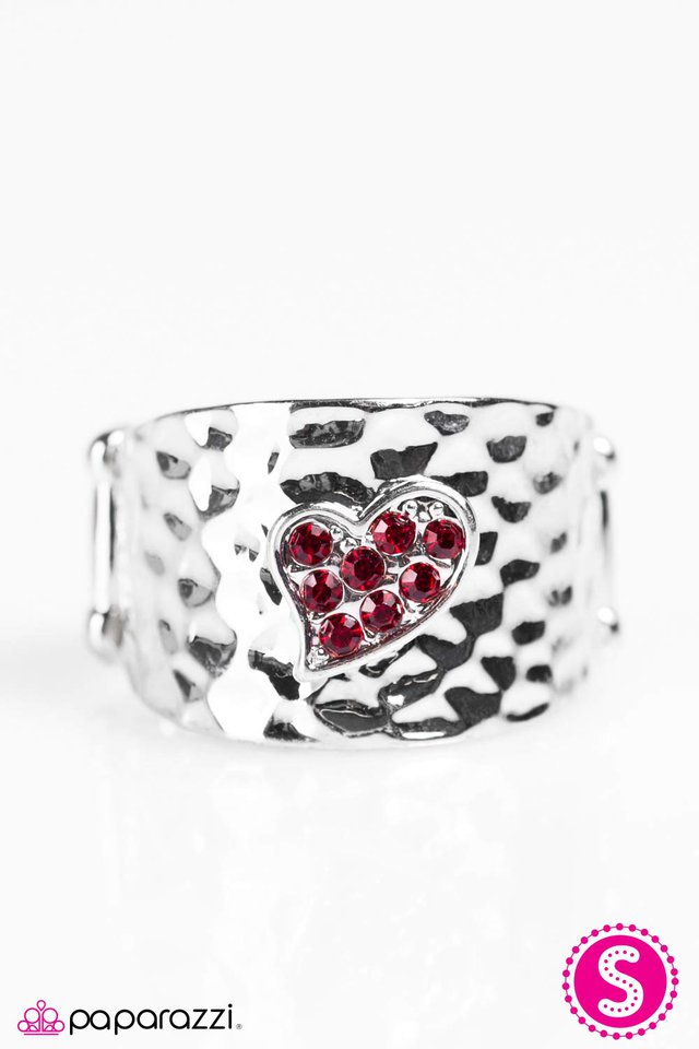 Paparazzi ♥ March To Your Own HEART Beat - Red ♥ Ring