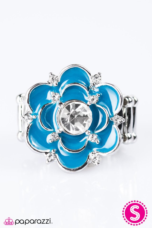 Paparazzi ♥ Passion Flower - Blue ♥ Ring