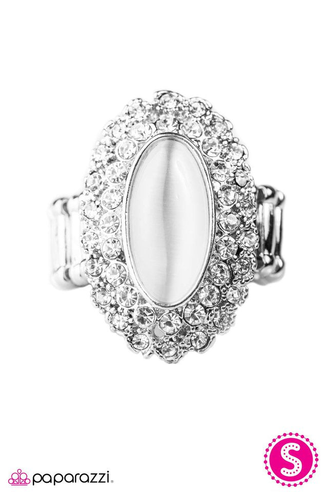 Paparazzi ♥ Sugar Sugar - White ♥ Ring
