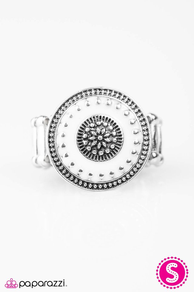 Paparazzi ♥ In A Field Of Roses, Be A Wildflower - White ♥ Ring