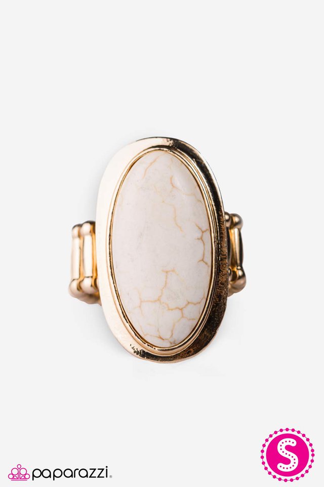 Paparazzi ♥ Rodeo Night - White/Gold ♥ Ring