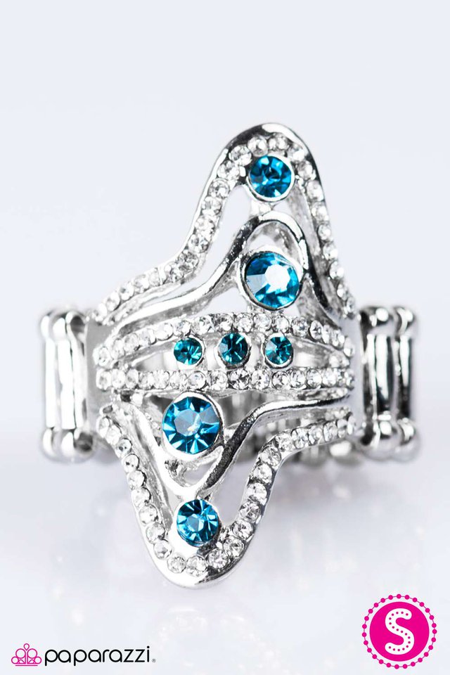 Paparazzi ♥ At All Costs - Blue ♥ Ring