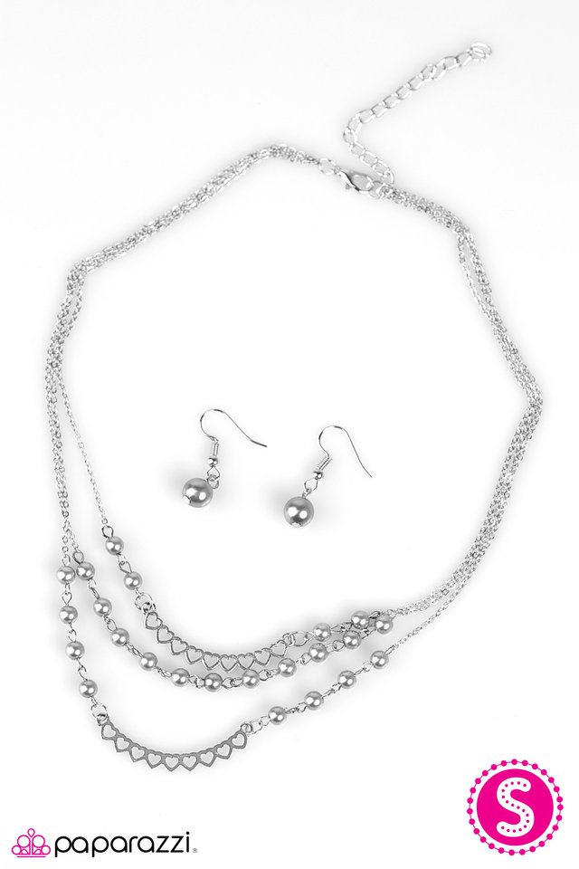 Paparazzi ♥ Affectionately Yours - Silver ♥ Necklace