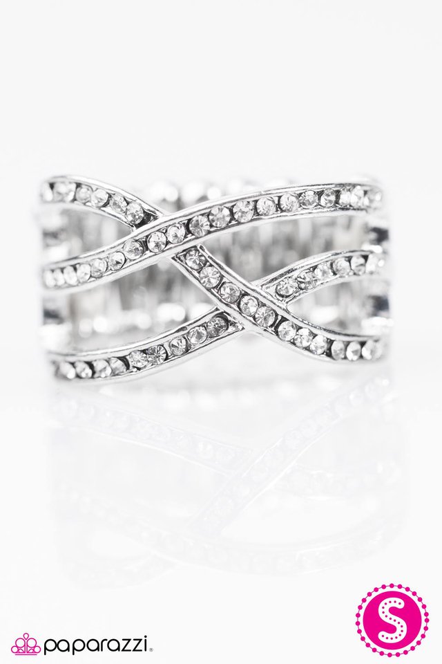 Paparazzi ♥ What A Night! - White ♥ Ring