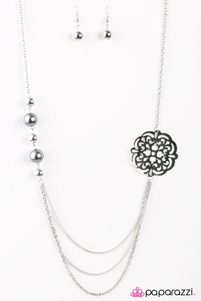 Paparazzi ♥ Lets Travel The World! - Silver ♥ Necklace