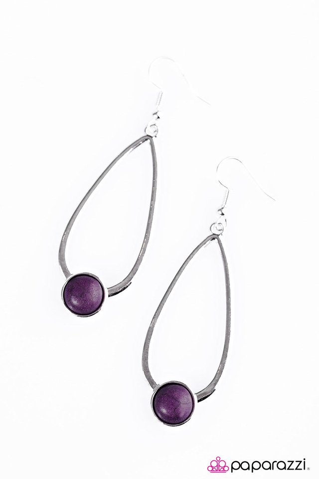 Paparazzi ♥ Milestones - Purple ♥ Earrings