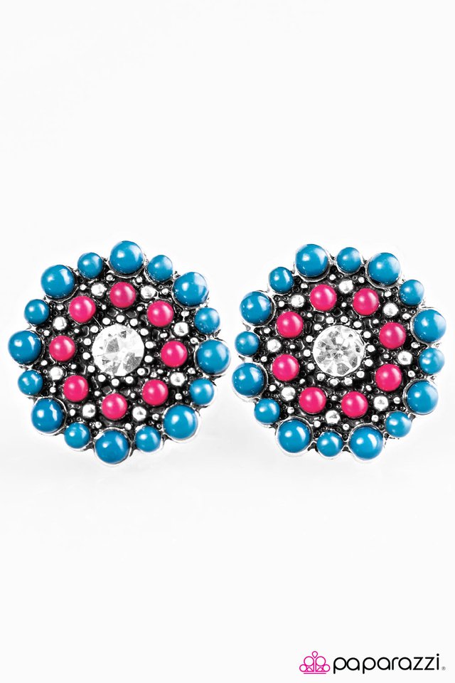 Paparazzi ♥ One DAISY Summer - Multi ♥ Post Earrings