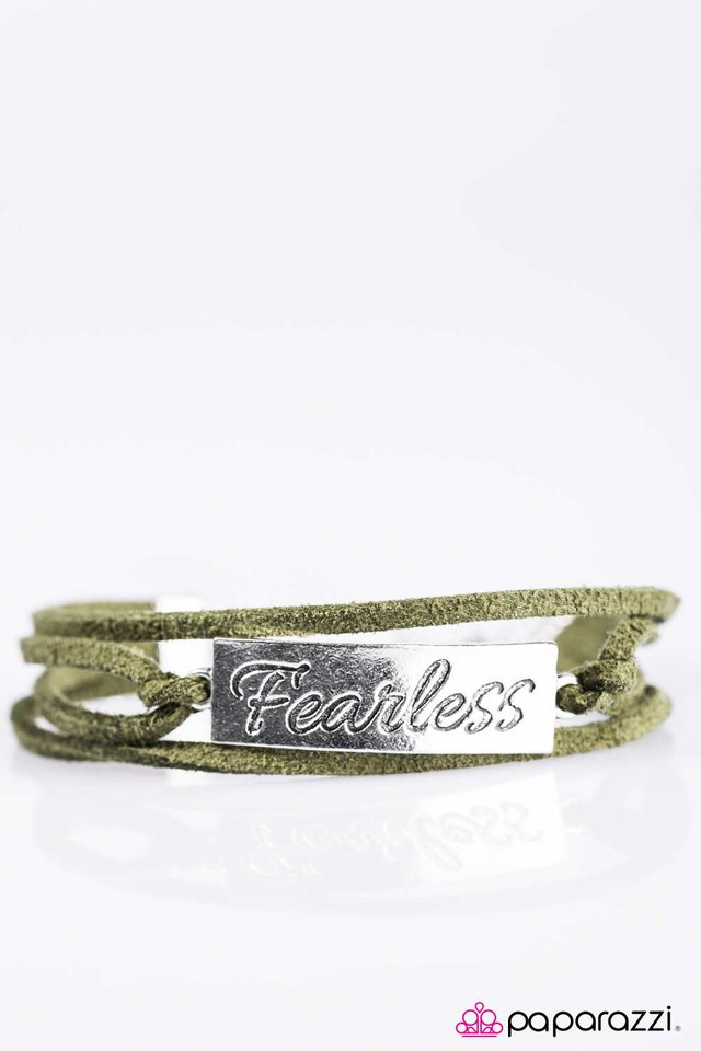 Paparazzi ♥ Fearless - Green ♥ Bracelet