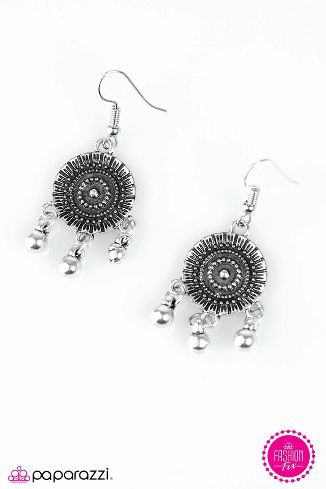 Paparazzi ♥ I Get Around - Silver ♥ Earrings