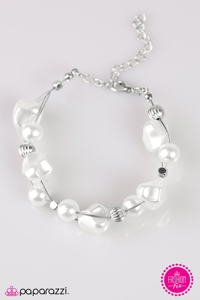 Paparazzi ♥ Wish Me Luck! - White ♥ Bracelet