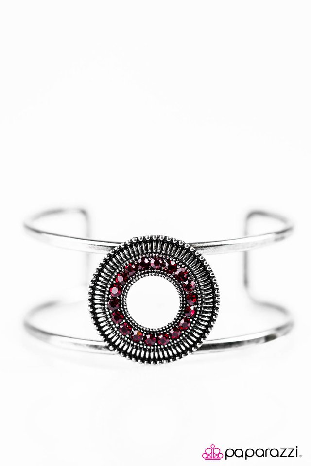 Paparazzi ♥ BLING-ing Down The House - Red ♥ Bracelet