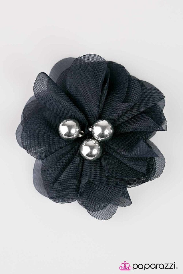 Paparazzi ♥ Summer Haven - Blue ♥ Hair Clip