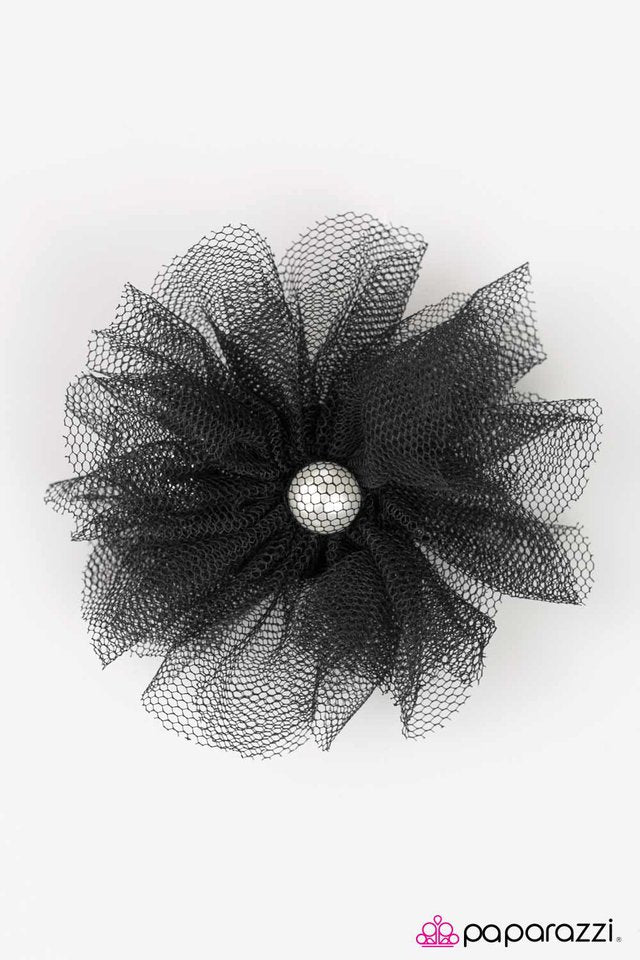 Paparazzi ♥ As If! - Black ♥ Hair Clip