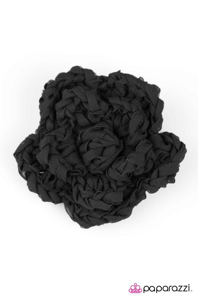 Paparazzi ♥ Braided Bouquet - Black ♥ Hair Clip