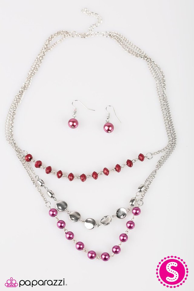 Paparazzi ♥ Living The Glamorous Life - Pink ♥ Necklace