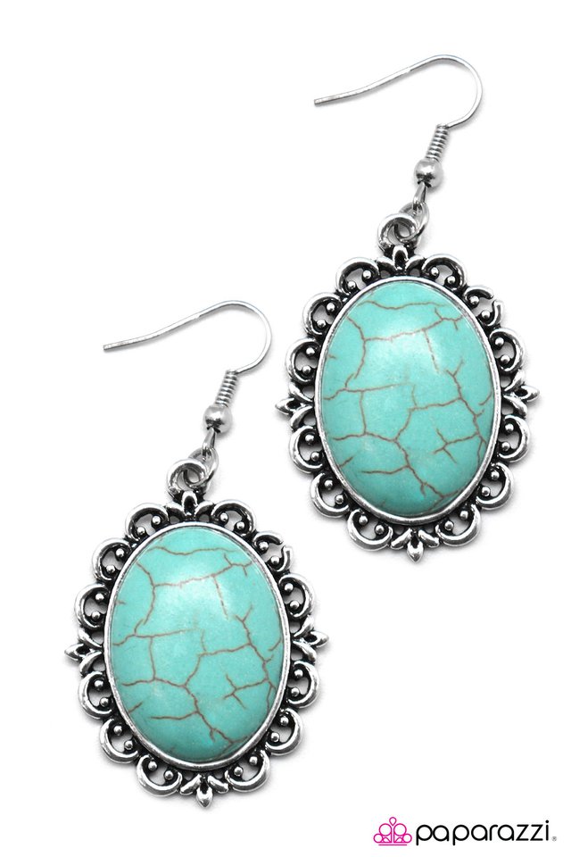Paparazzi ♥ Take Me West - Blue ♥ Earrings