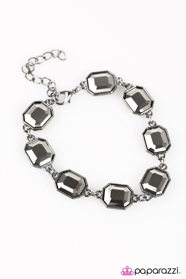 Paparazzi ♥ Money, Money, Money! - Black ♥ Bracelet