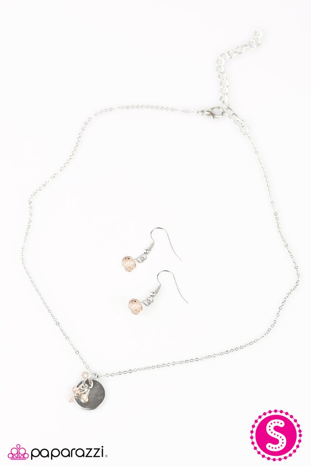 Paparazzi ♥ Cool Under Pressure - Brown ♥ Necklace