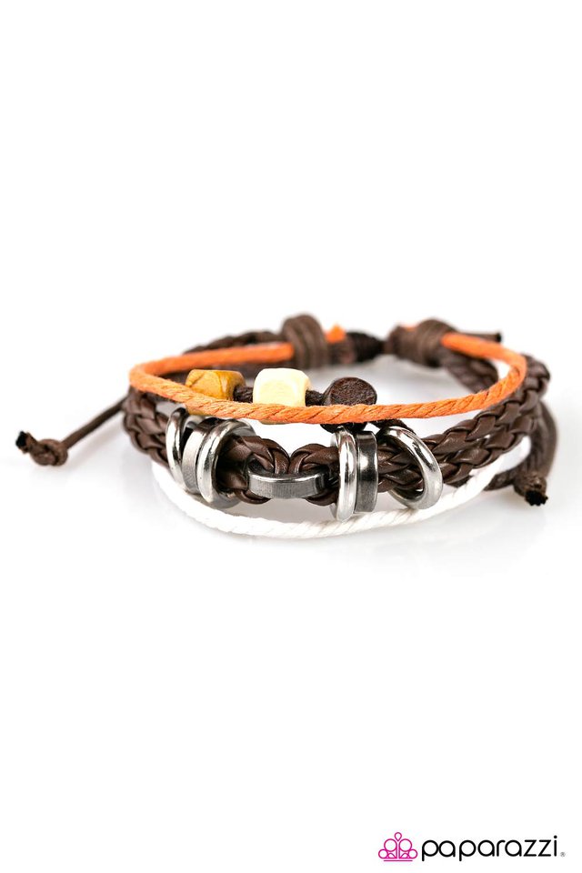 Paparazzi ♥ The Hunt Is On - Orange ♥ Bracelet