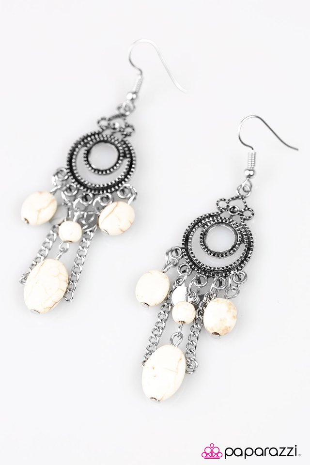 Paparazzi ♥ Western Chimes - White ♥ Earrings
