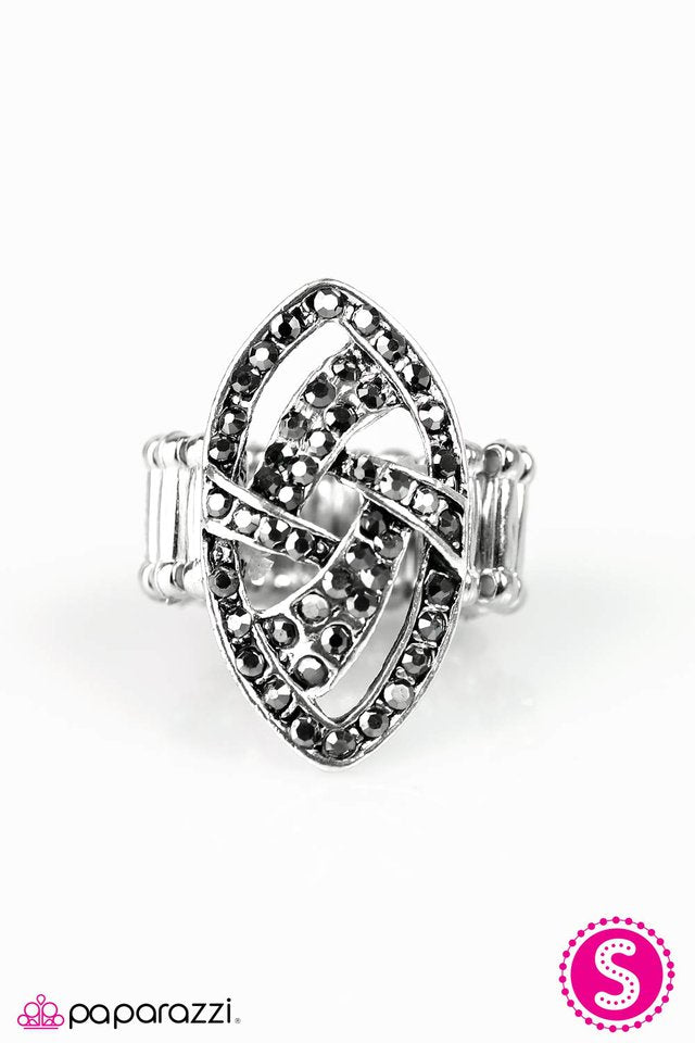 Paparazzi ♥ Game Time - Silver ♥ Ring