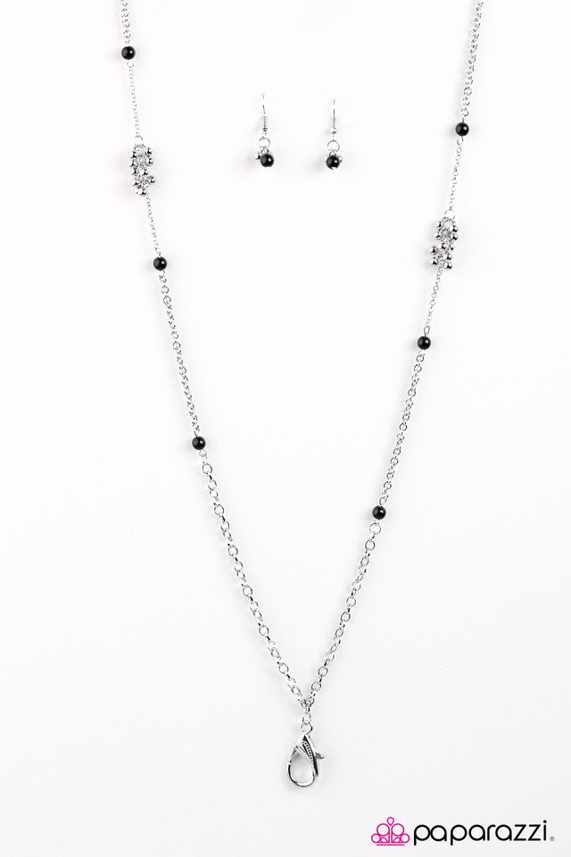 Paparazzi ♥ Now Watch Me WORK - Black ♥ Lanyard