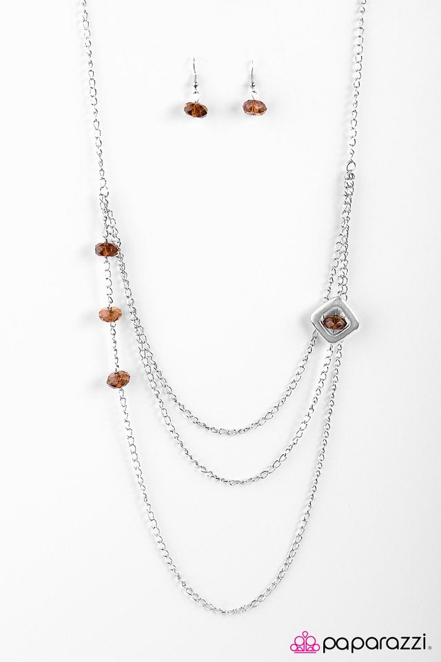Paparazzi ♥ Put On Your Dancing Shoes - Brown ♥ Necklace