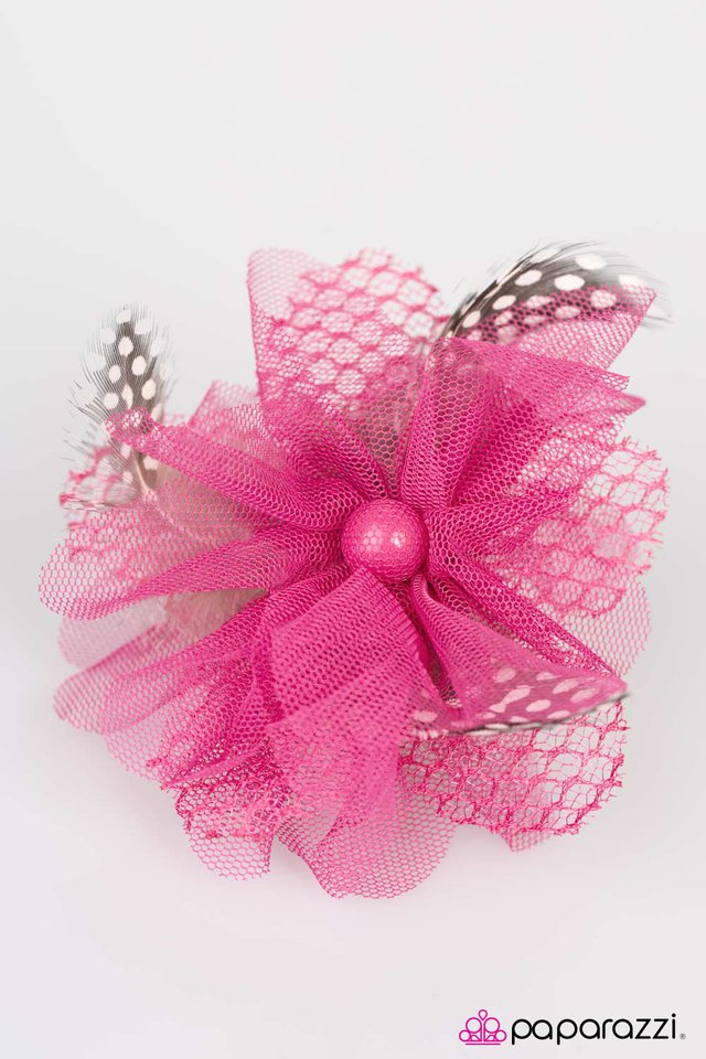 Paparazzi ♥ Carnivale - Pink ♥ Hair Clip