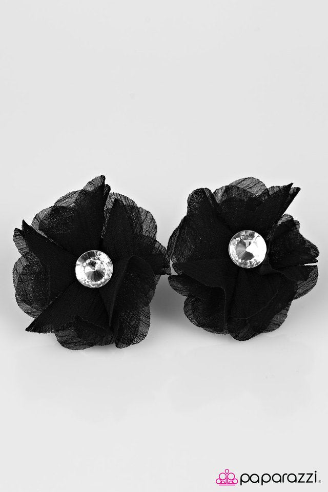 Paparazzi ♥ Love Ballad - Black ♥ Hair Clip