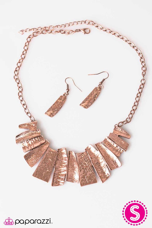 Paparazzi ♥ My Cave, My Rules! - Copper ♥ Necklace