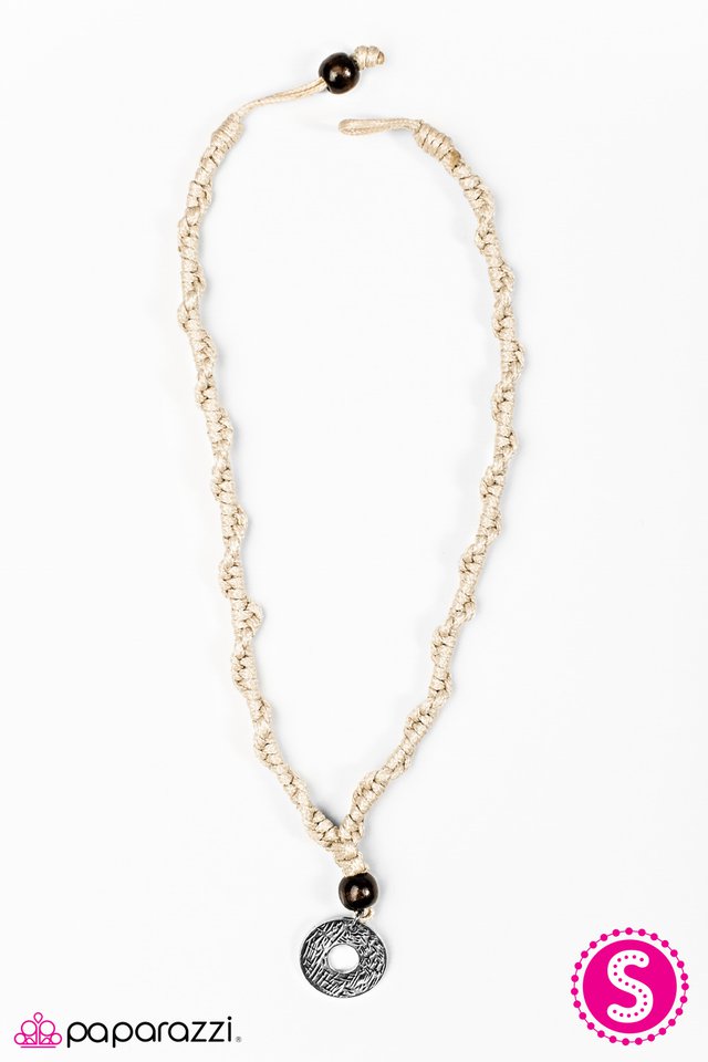 Paparazzi ♥ Pirate Island - White ♥ Necklace