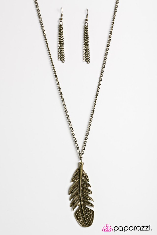 Paparazzi ♥ The Eagle Has Landed - Brass ♥ Necklace