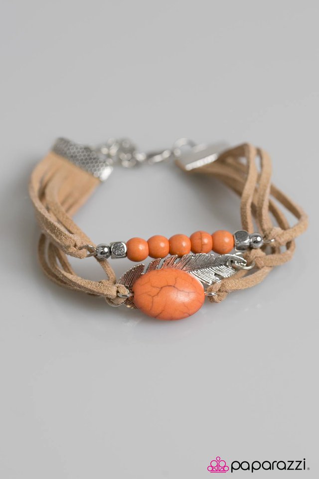Paparazzi ♥ Fly High - Orange ♥ Bracelet
