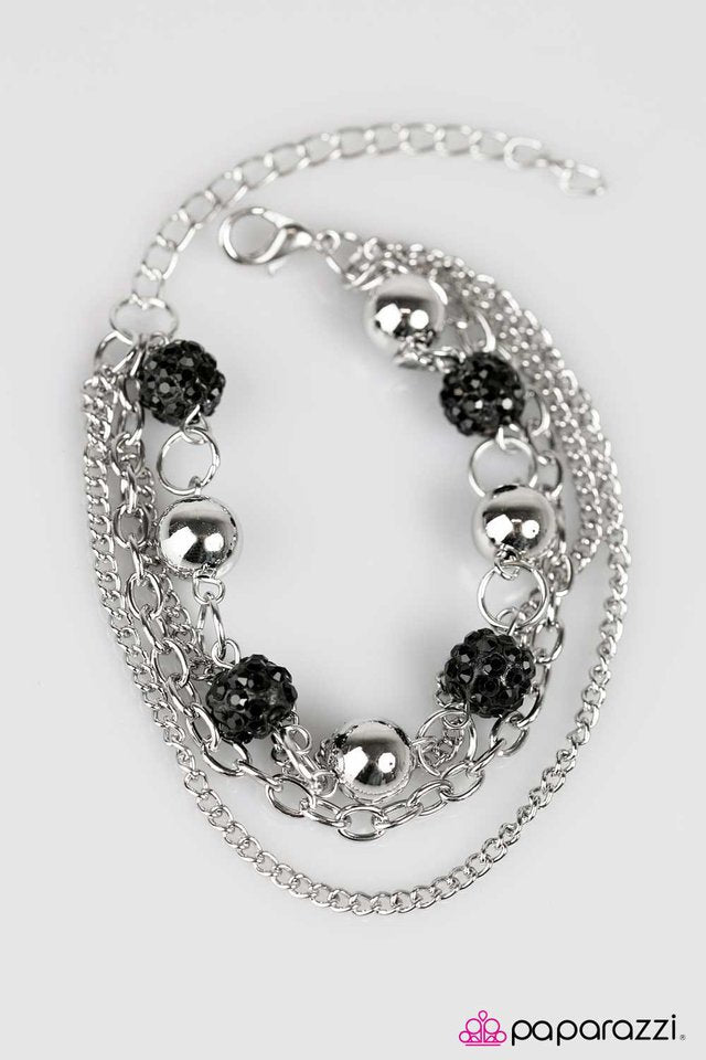 Paparazzi ♥ Step Aside! - Black ♥ Bracelet