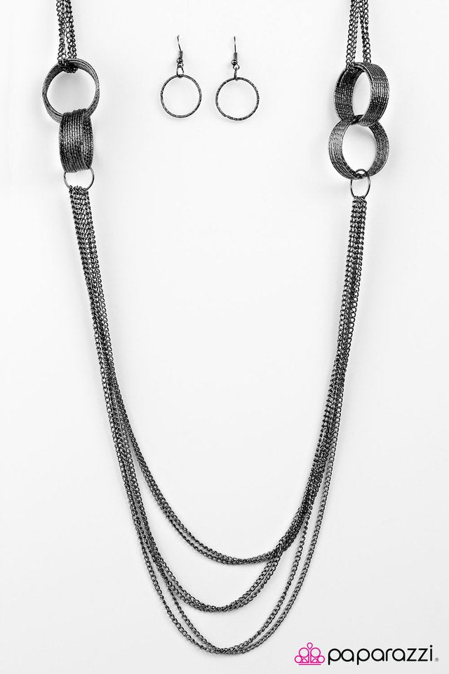 Paparazzi ♥ Make Believe - Black ♥ Necklace