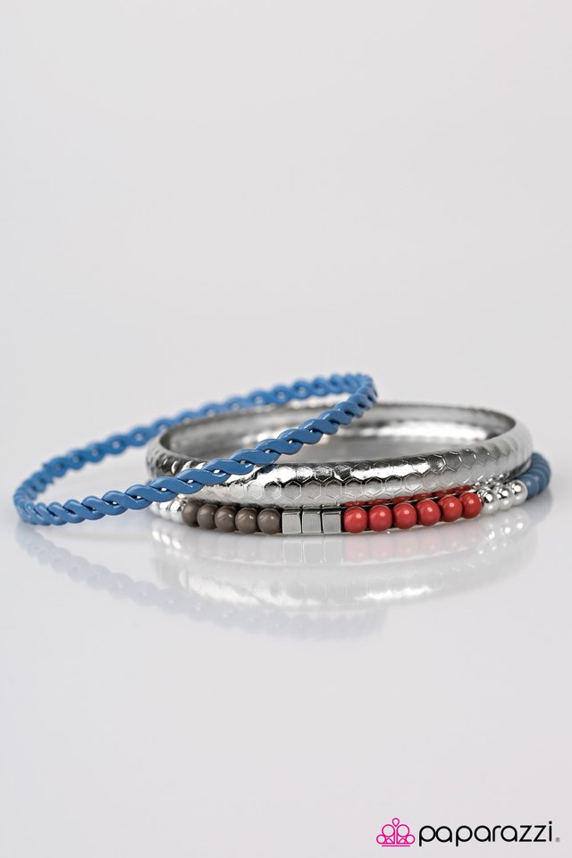 Paparazzi ♥ Desert Trek - Multi ♥ Bracelet