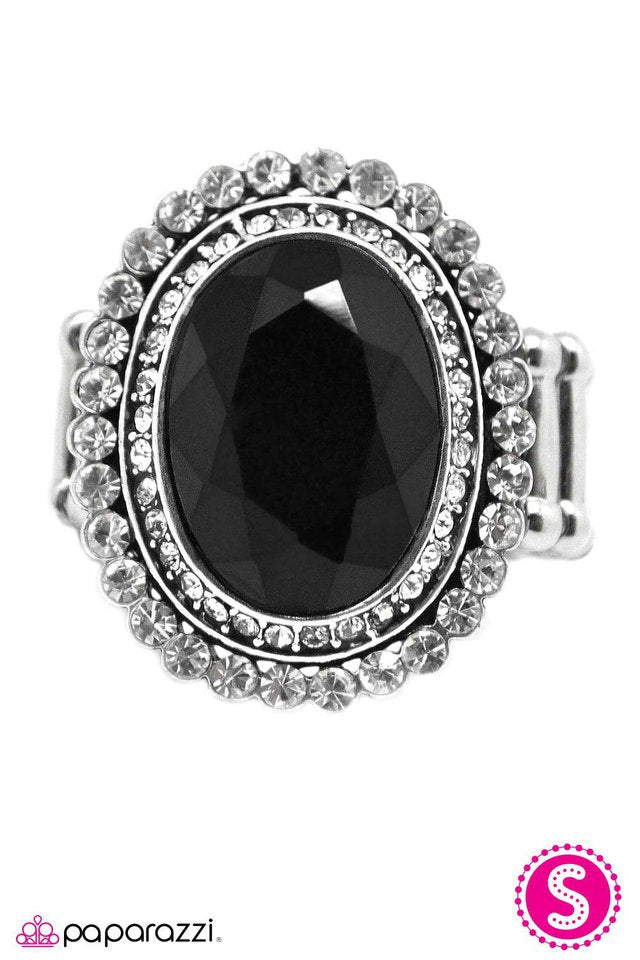 Paparazzi ♥ My Shining Hour - Black ♥ Ring
